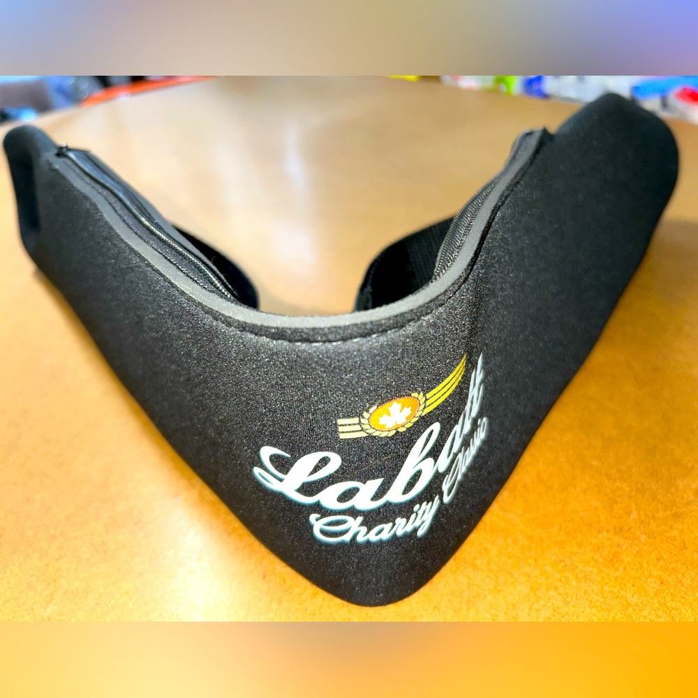 Labatt beverage sleeve